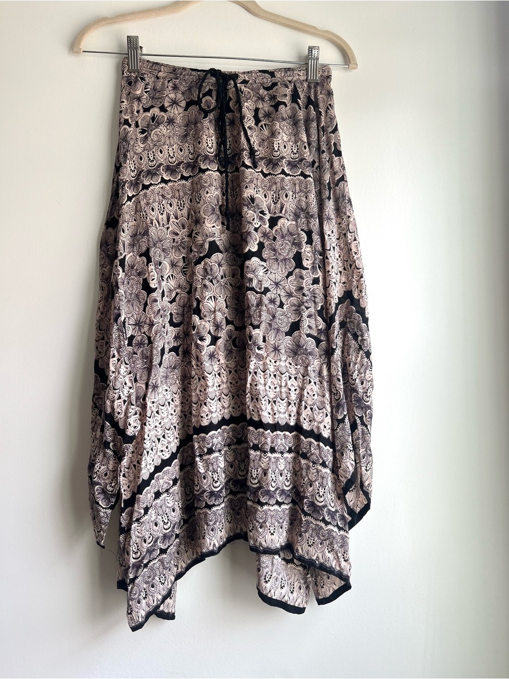 Staring at Stars Black and Cream Asymmetrical Floral Skirt